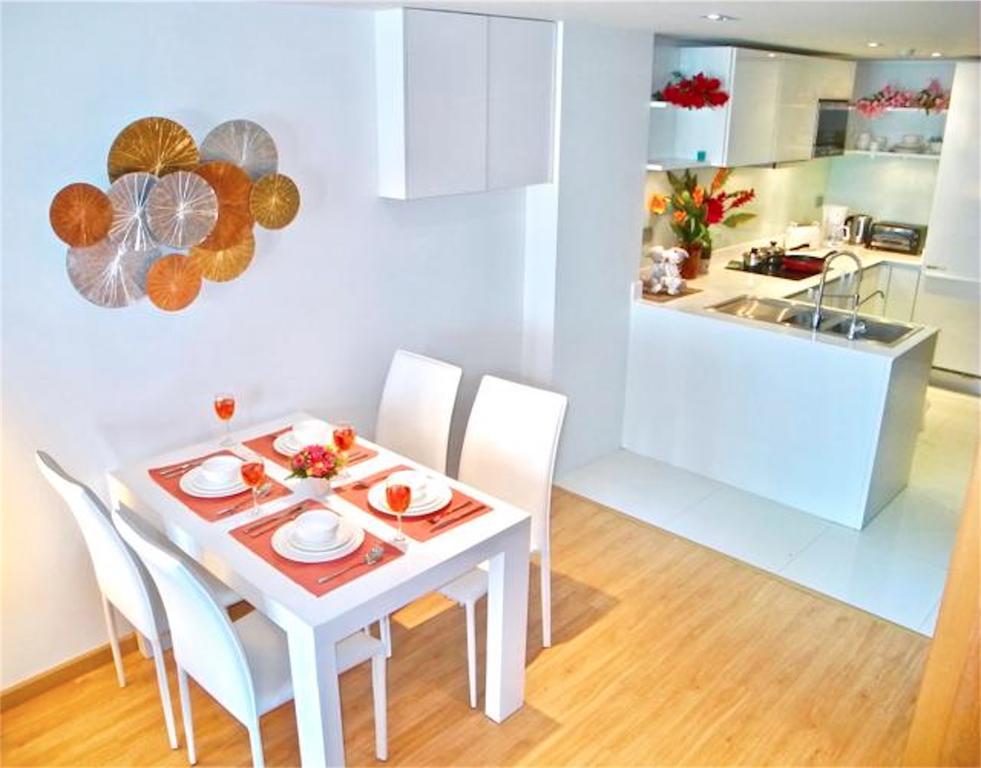 The Privilege Residence : 1 Bedroom Apartment In Patong Extérieur photo