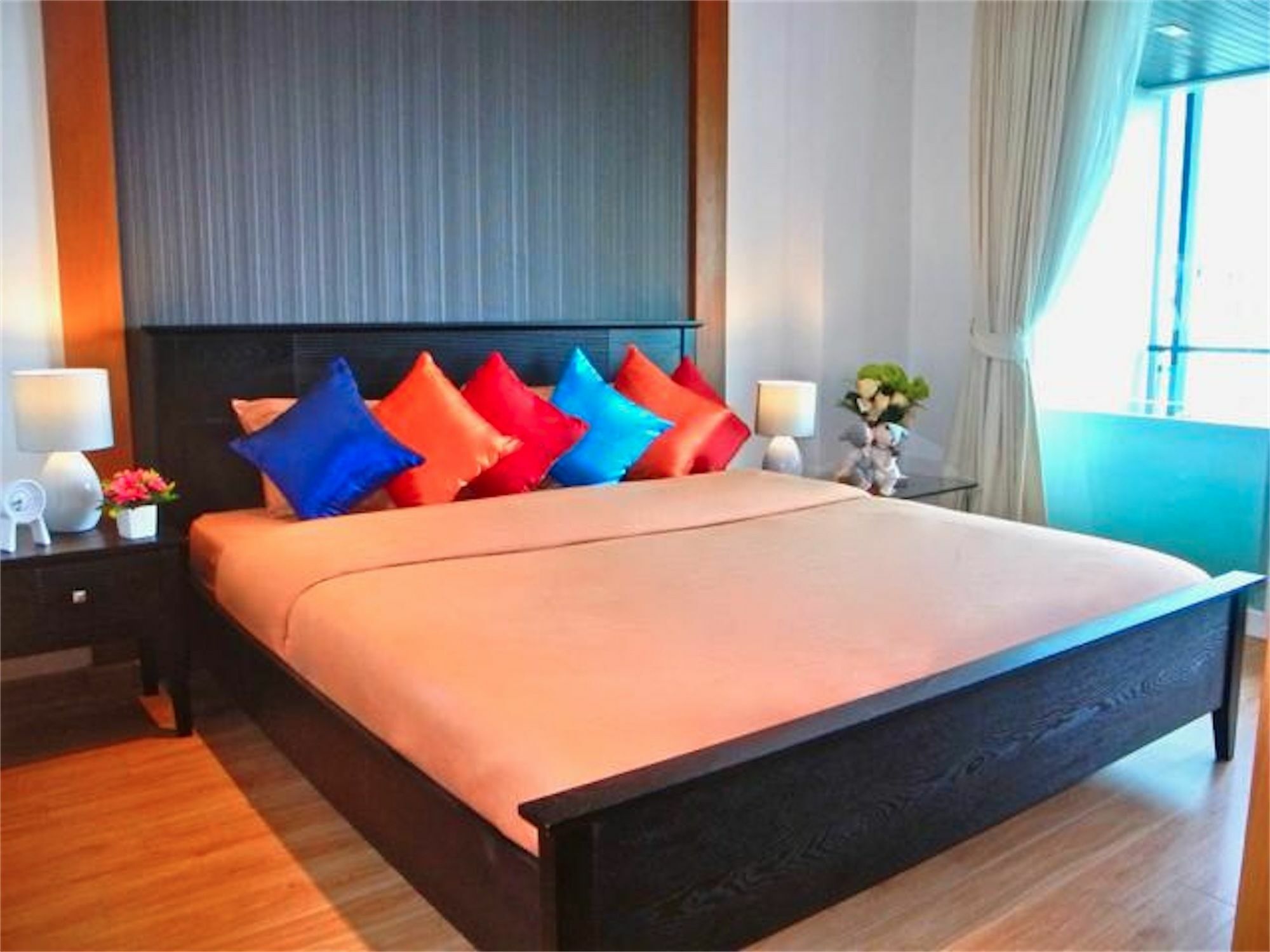 The Privilege Residence : 1 Bedroom Apartment In Patong Extérieur photo
