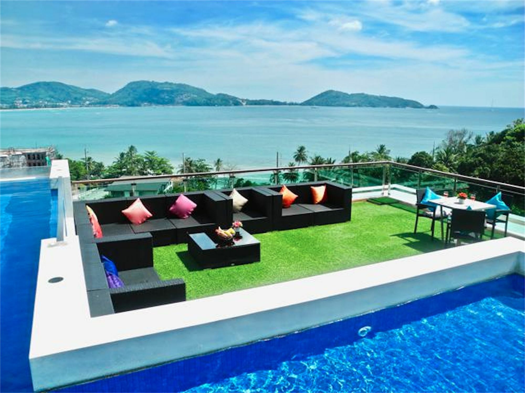 The Privilege Residence : 1 Bedroom Apartment In Patong Extérieur photo